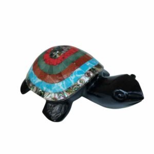 Turtle, carved in obsidian